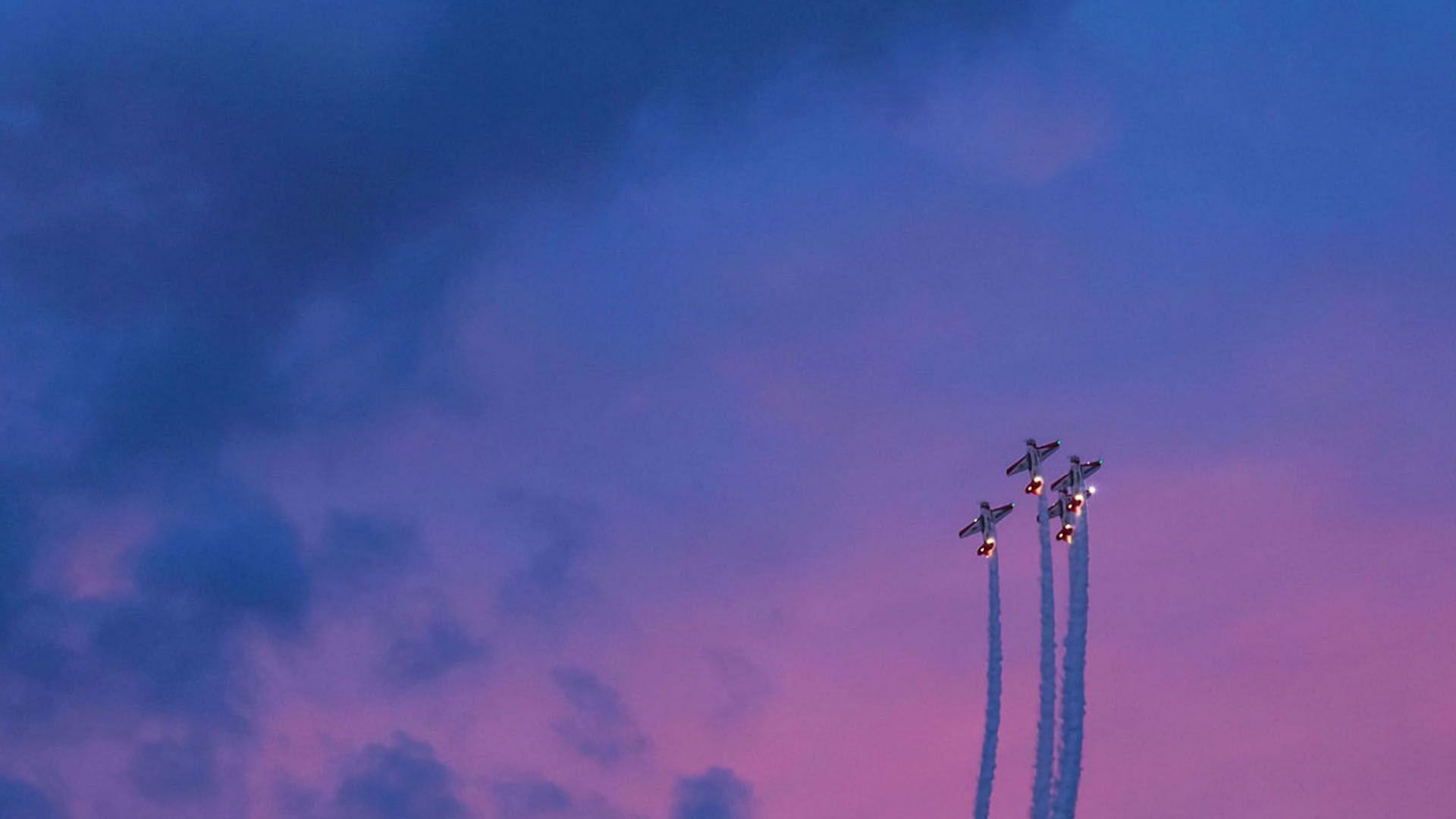 Dallas airshow suspended over a fatal air collision (image vis Getty Images)