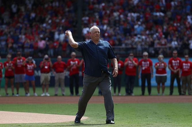 When Nolan Ryan stood his ground against 20-years junior Robin Ventura