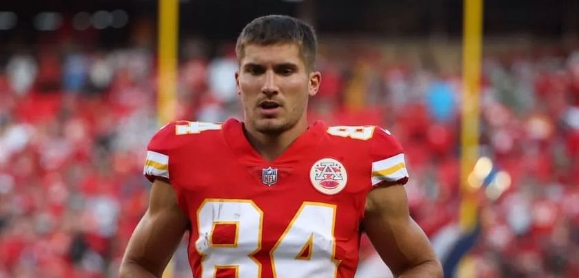 Justin Watson's fantasy outlook: Should you start the Chiefs' WR against  the Chargers in Week 11?