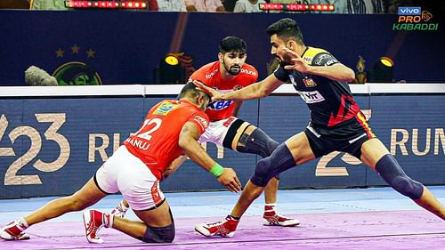 Gujarat Giants defeated the Bengaluru Bulls in a close encounter (Image: PKL/Twitter)