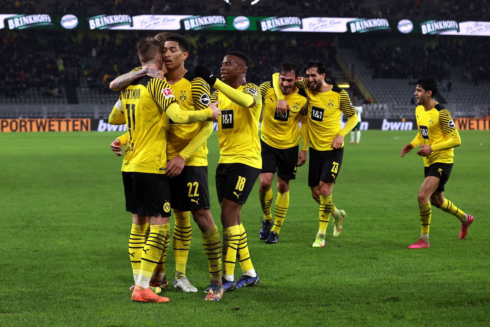 Borussia Dortmund v Borussia M&ouml;nchengladbach - Bundesliga