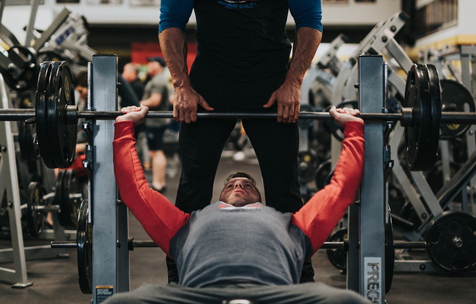 The guide to a bench press pyramid. (Photo via Nathan Dumlao/Unsplash)