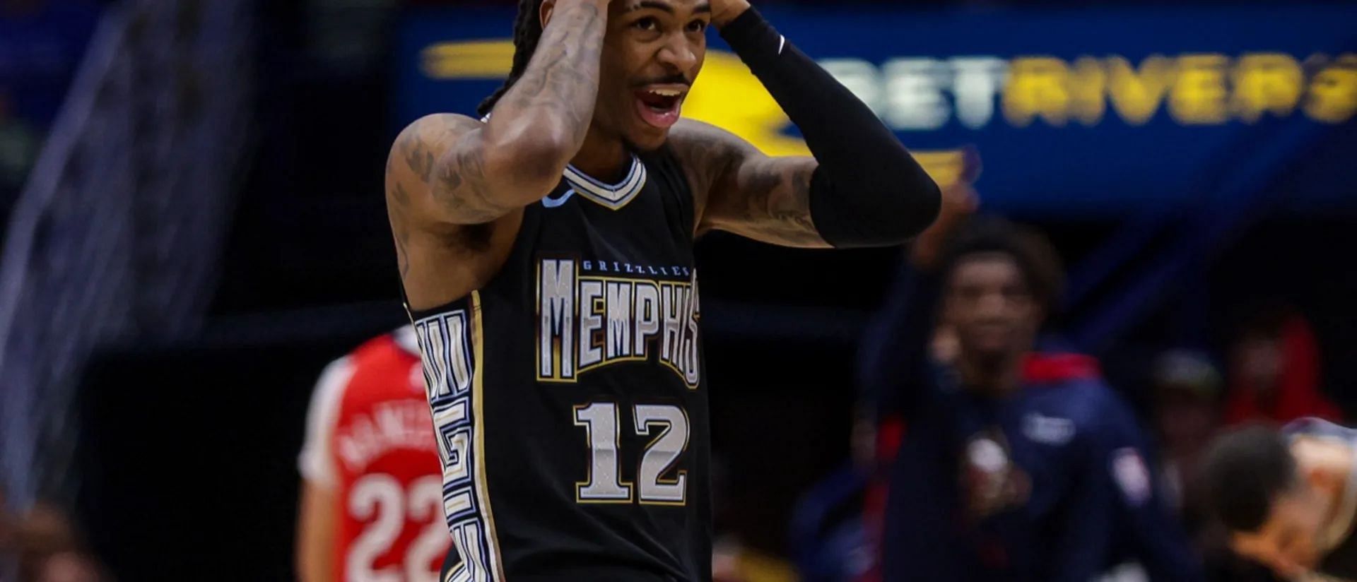 Grizzlies: Watch as Ja Morant makes an early case for dunk of the year