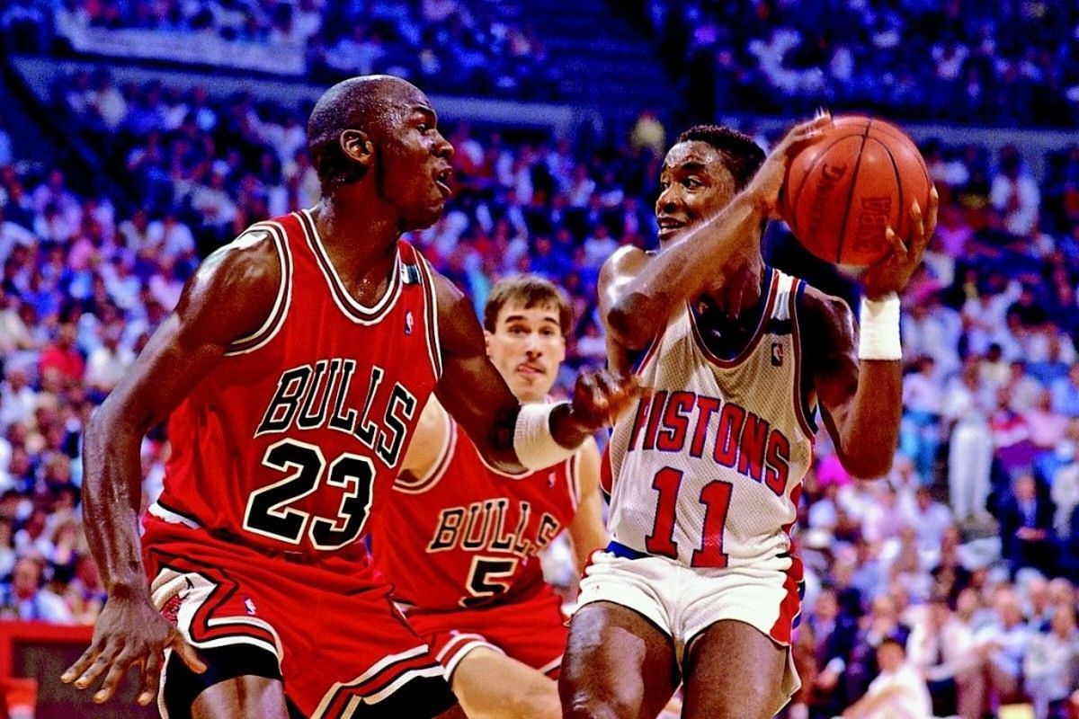 The beef between Michael Jordan, left, and Isiah Thomas continues.