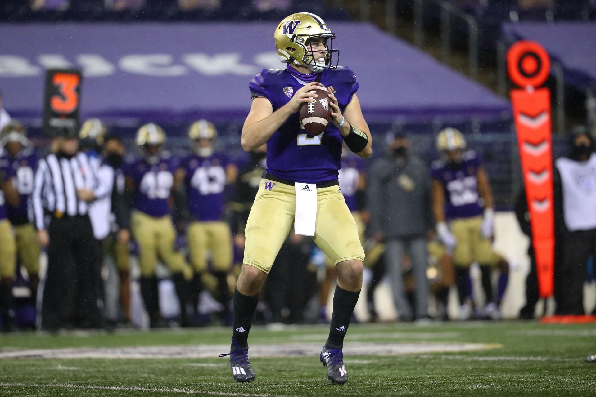 Oregon State Beavers vs Washington Huskies Odds, Spread, Picks and