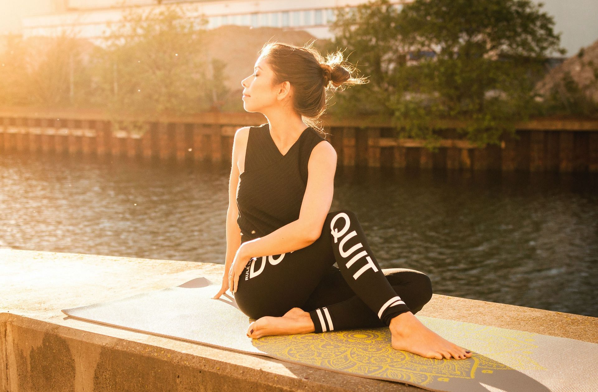 Yoga poses and exercises can help you avoid fall symptoms (Image via Pexels @Max Nikhil Thimmayya)