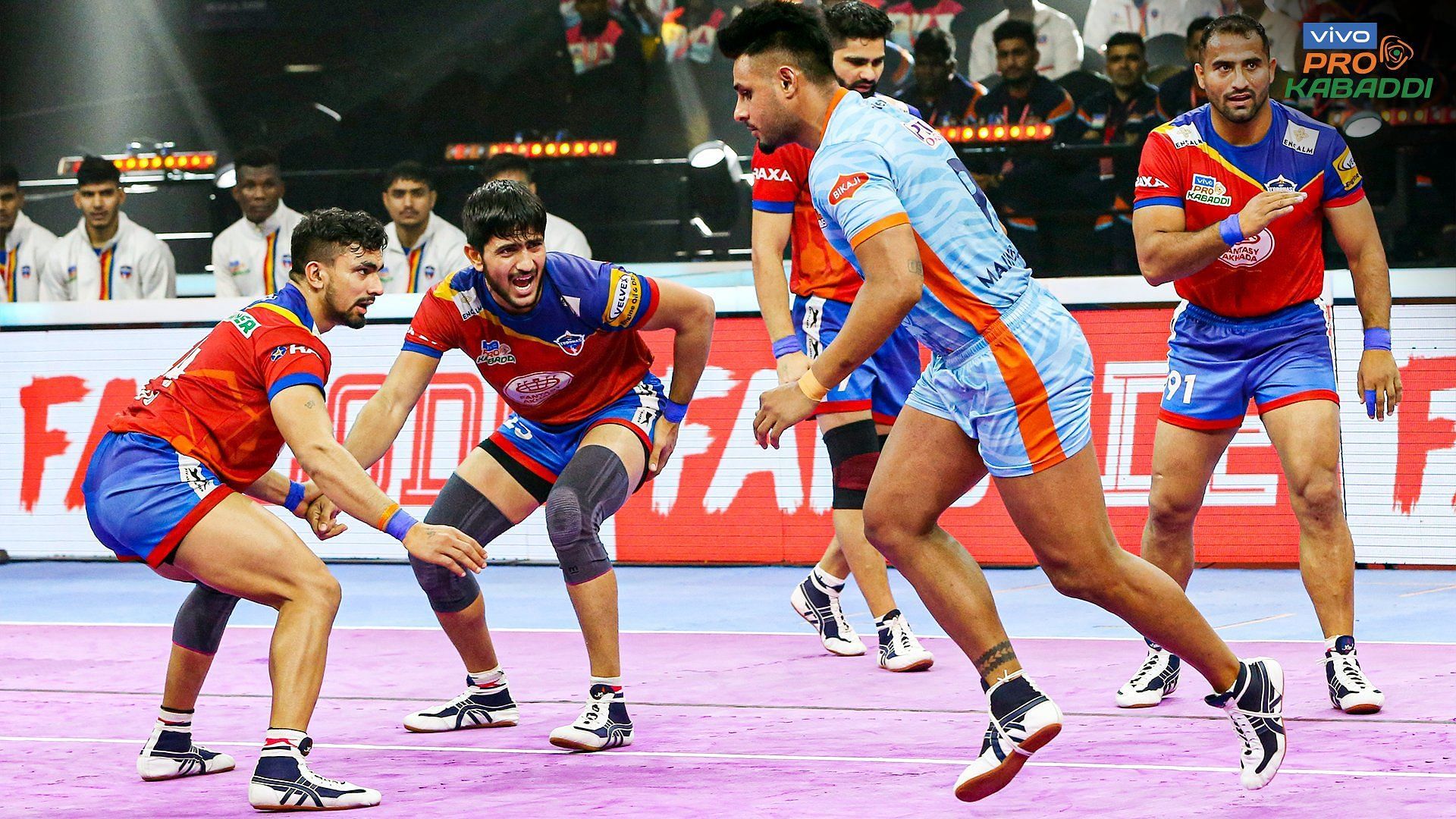 Maninder Singh&#039;s 10 points went in vain as Bengal Warriors lost the match (Image Courtesy: Pro Kabaddi League)
