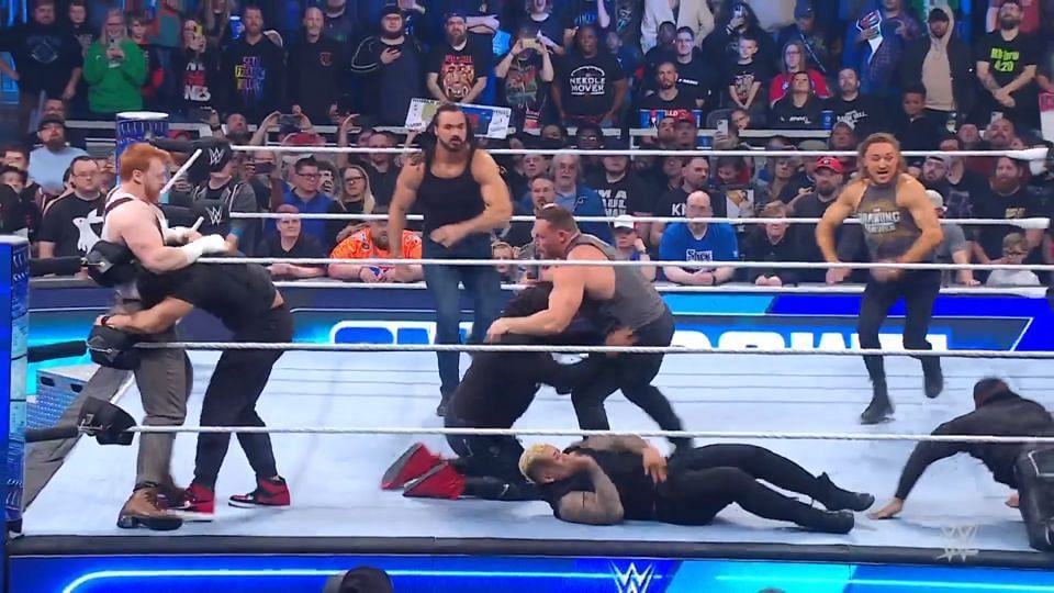 WWE SmackDown के मेन इवेंट में आया मजा
