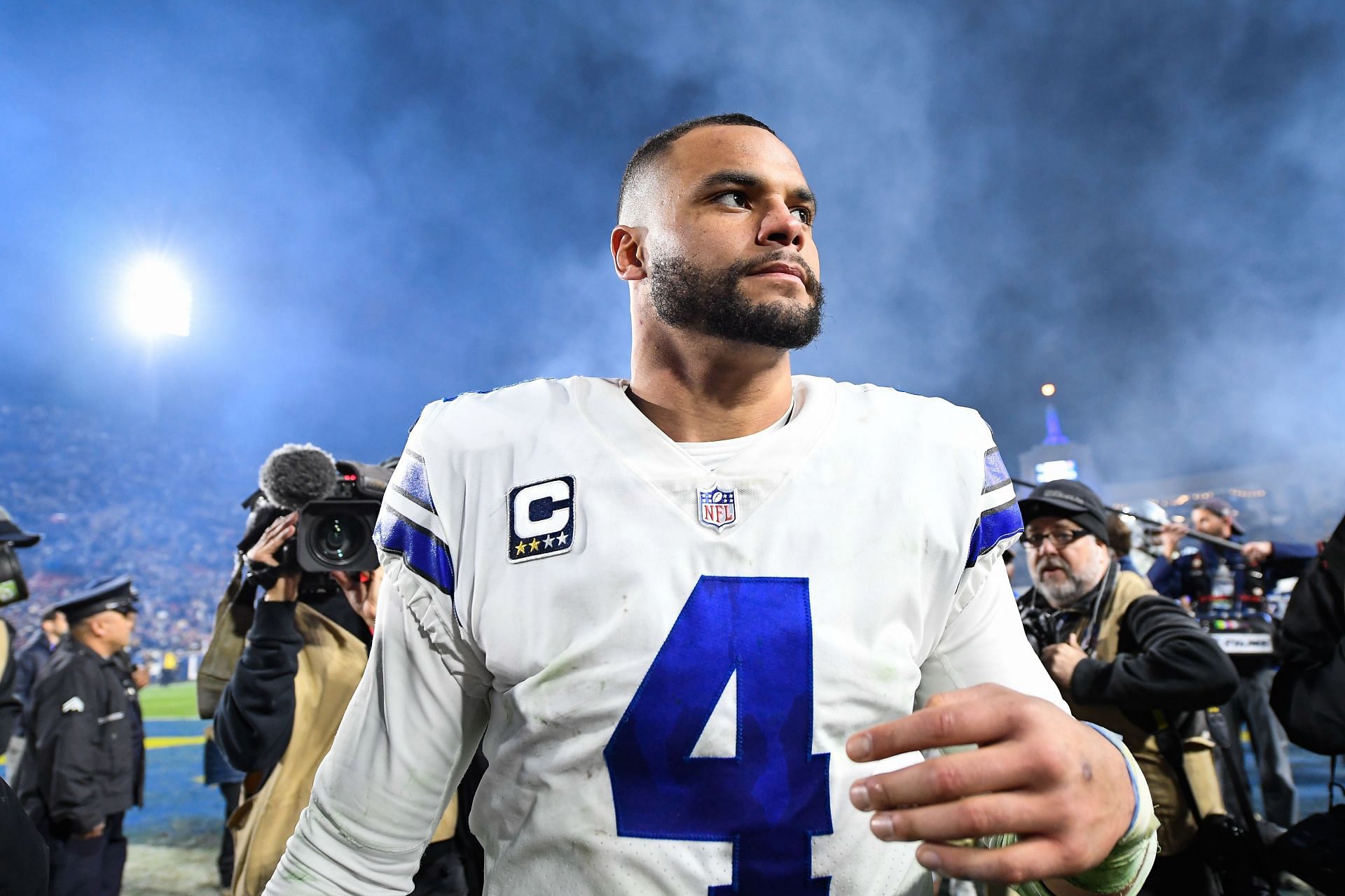 Alpha move right there Huge weirdo vibes  Dak Prescotts phone  wallpaper splits opinions among NFL fans of social media