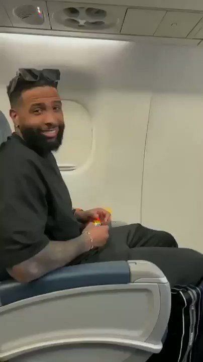 Free agent WR Odell Beckham Jr. removed from flight