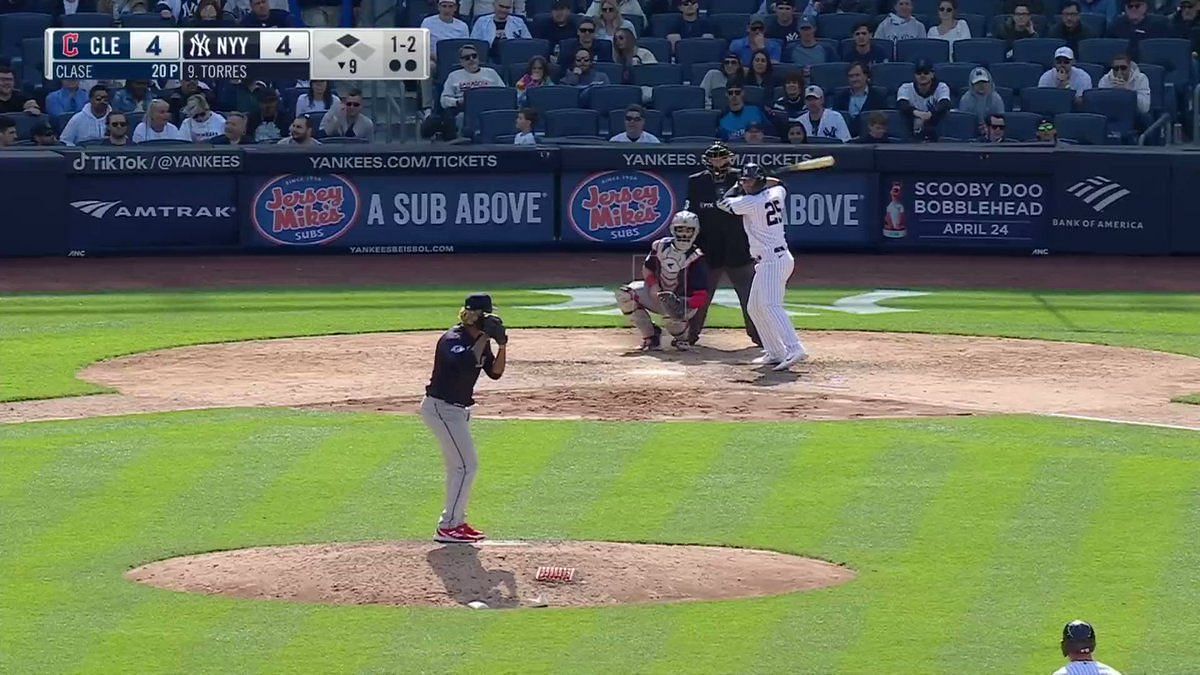 Yankee fans throw trash at Cleveland Guardians after New York's 5-4 victory  