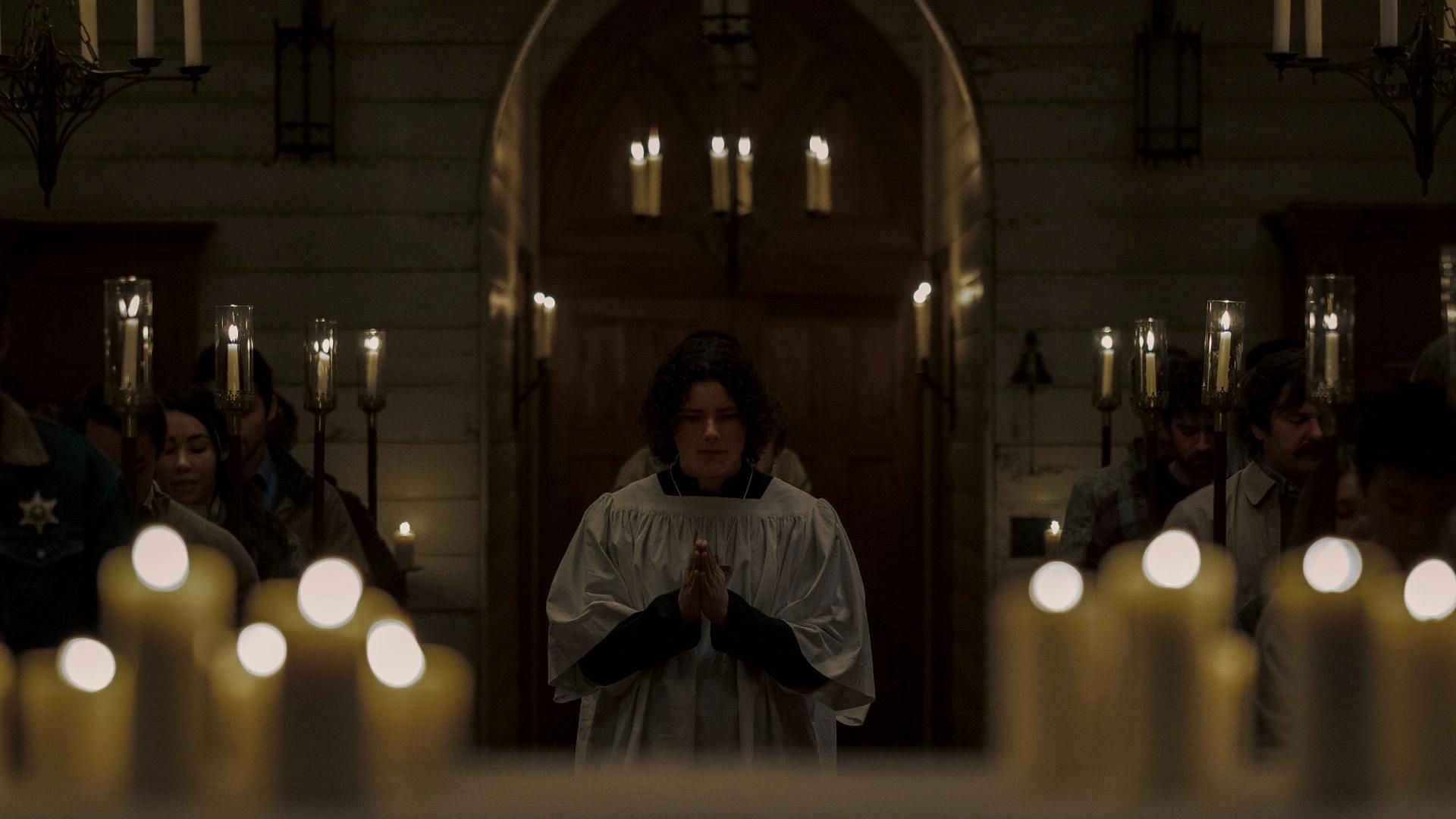 A still from Midnight Mass (Image via Den of Geek)