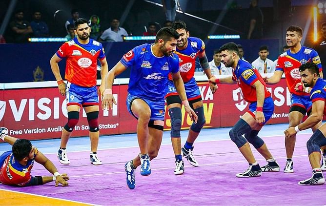 PKL 2022 में परदीप नरवाल का बतौर कप्तान बहुत ही खराब प्रदर्शन, रोमांचक मुकाबला आखिरी रेड में हुआ टाई