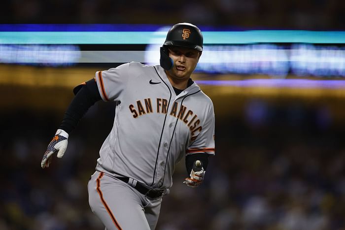 Pederson takes road less traveled to return home to Giants, Culture