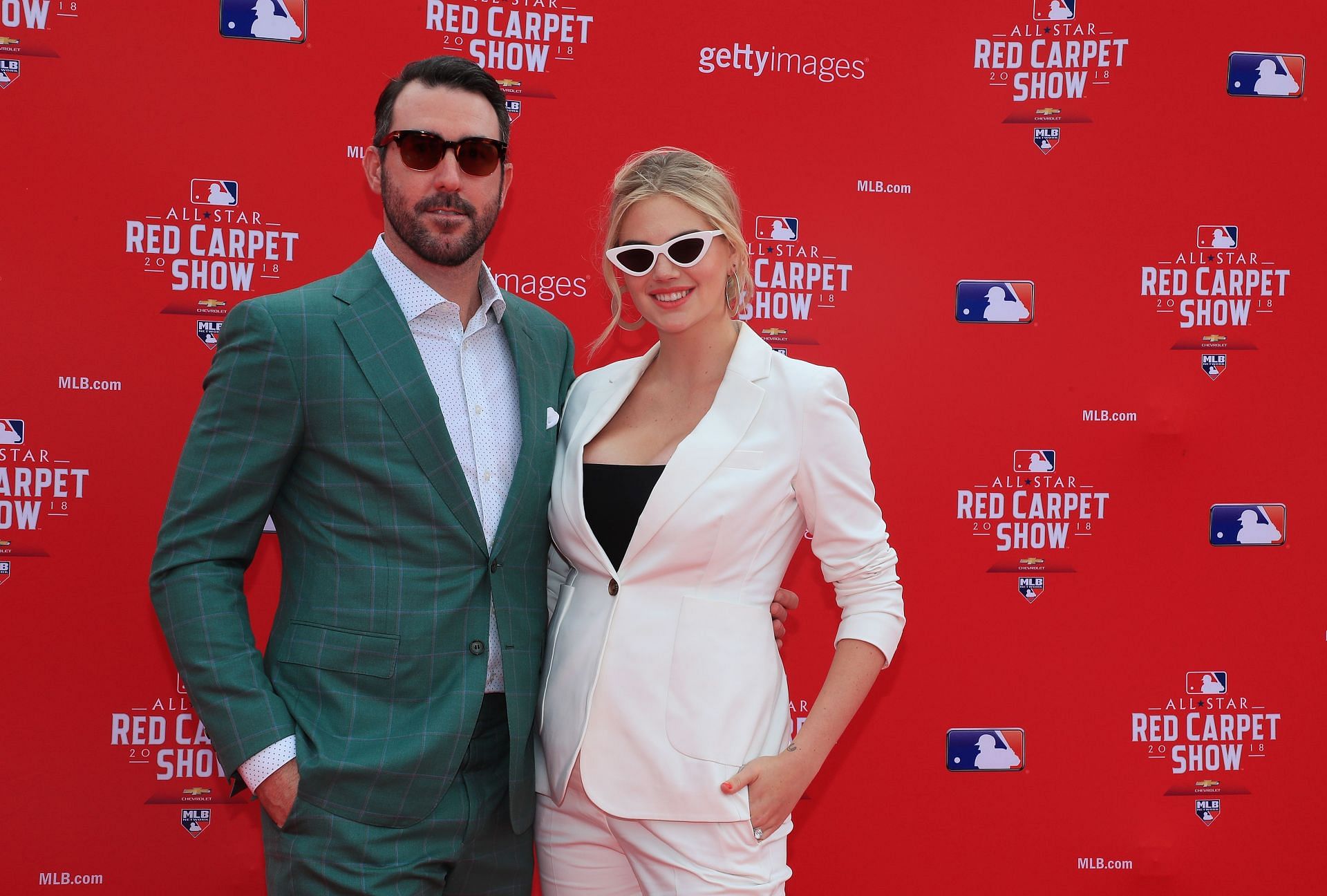 It Must be Good Vibes - Justin Verlander and Kate Upton Finally