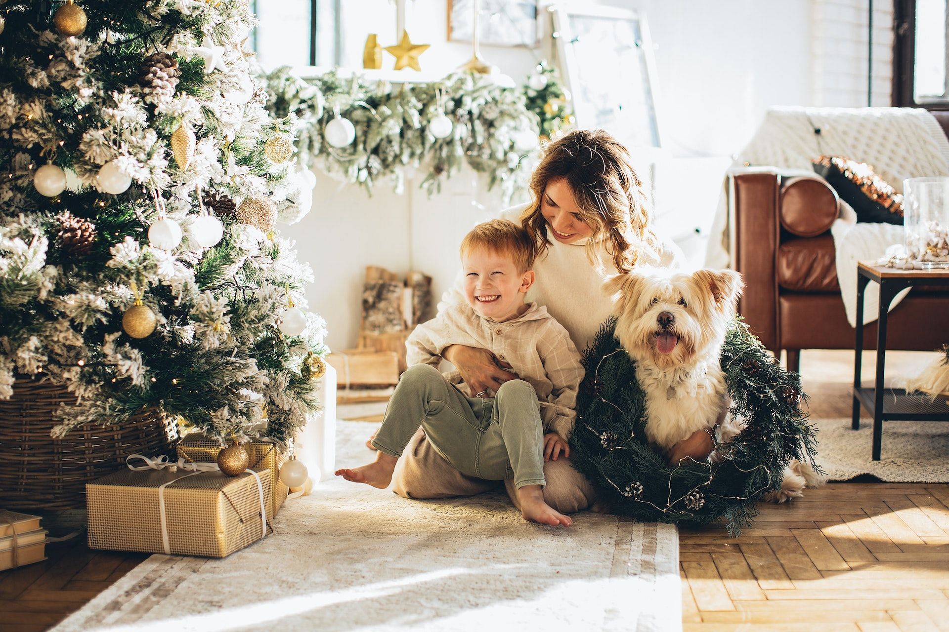 Regular yoga practice can help you enjoy the holiday season. (Photo via Pexels/Elina Fairytale)