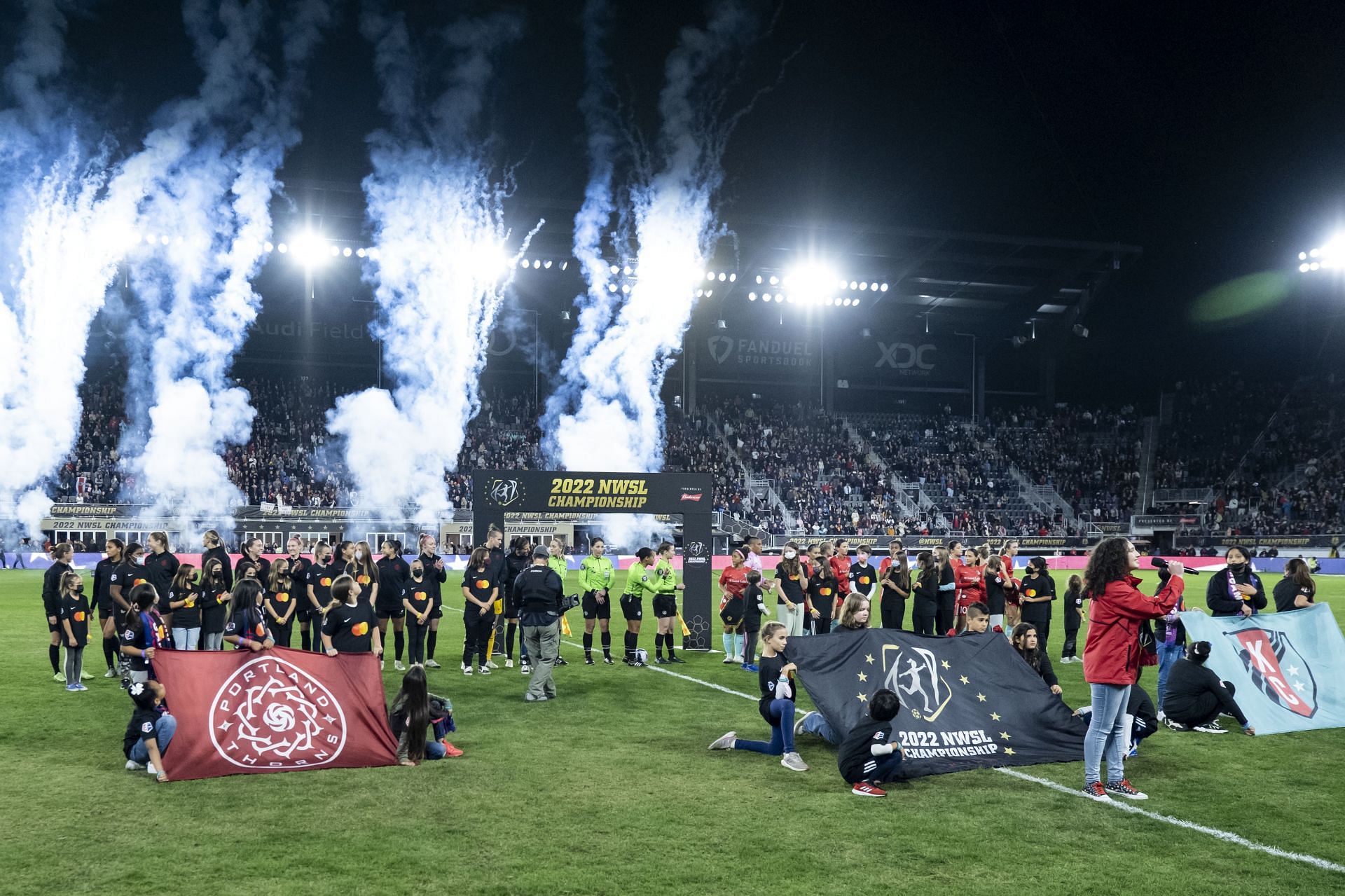 Kansas City Current v Portland Thorns FC - 2022 NWSL Championship