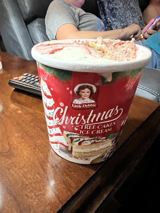 Little Debbie Christmas Tree Ice Cream Where to buy, price and all you need to know