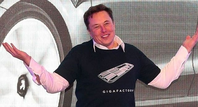How much does Elon Musk make a second?