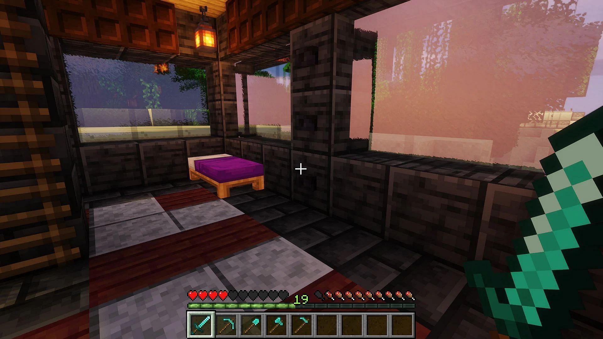 Players must keep the hotbar clean and organized for quick access to items (Image via Mojang)