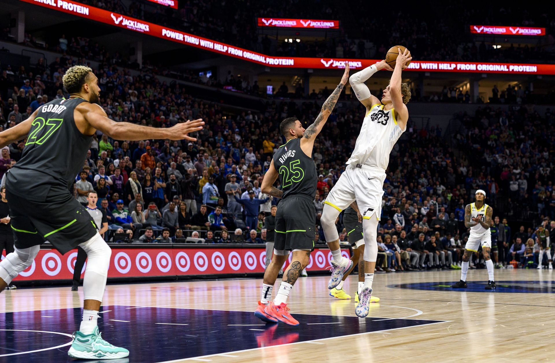 Utah Jazz v Minnesota Timberwolves