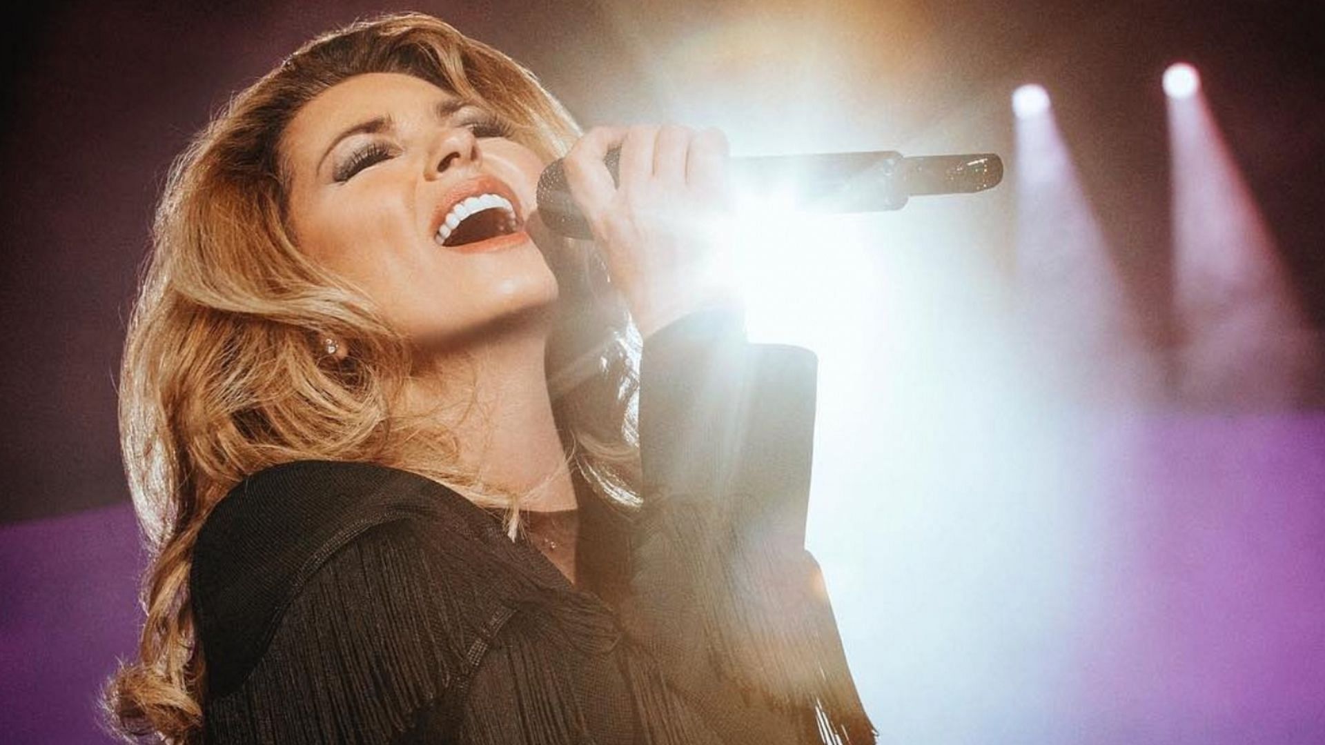 Shania Twain is among the headliners announced for Tortuga Music Festival 2023. (Image via Getty)