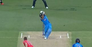 T20 World Cup 2022: [WATCH] Virat Kohli hits Chris Woakes for a gorgeous six over cover