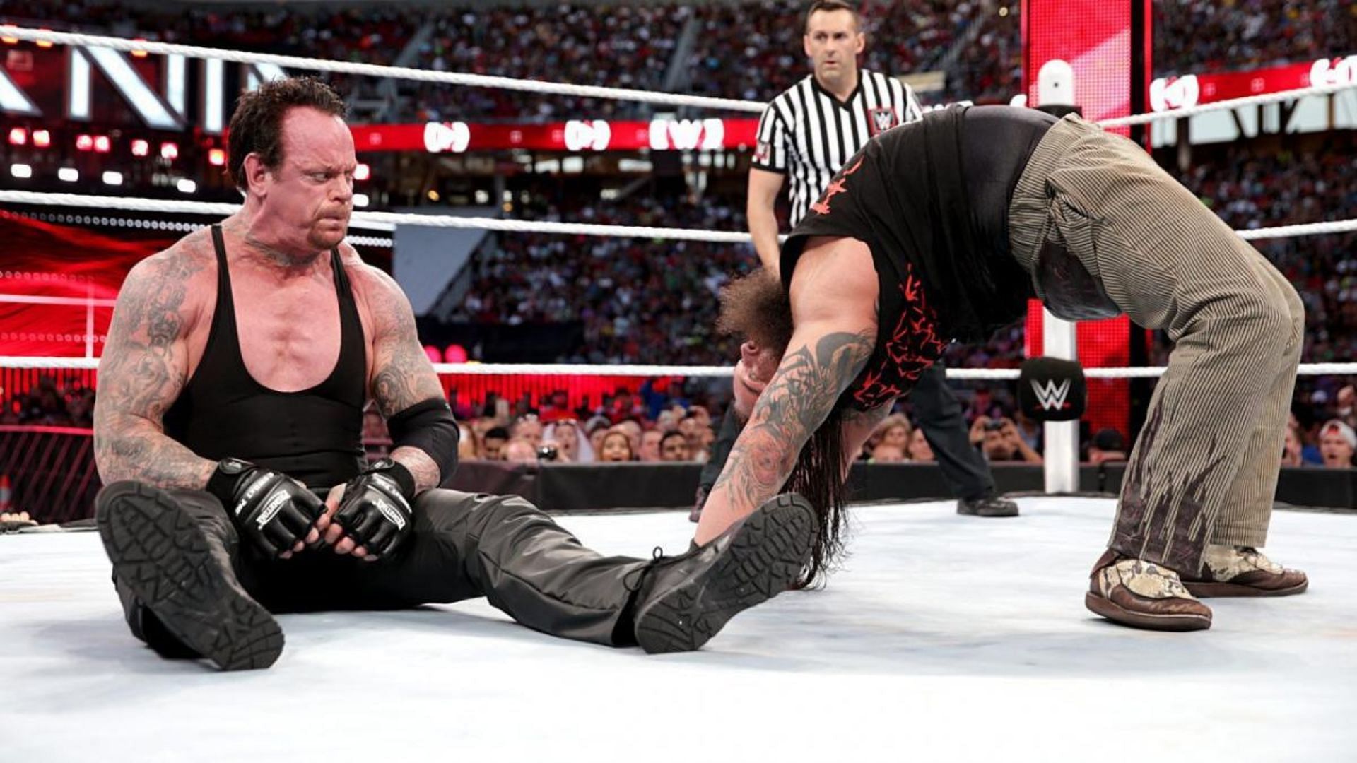 The Undertaker and Bray Wyatt during WrestleMania 31