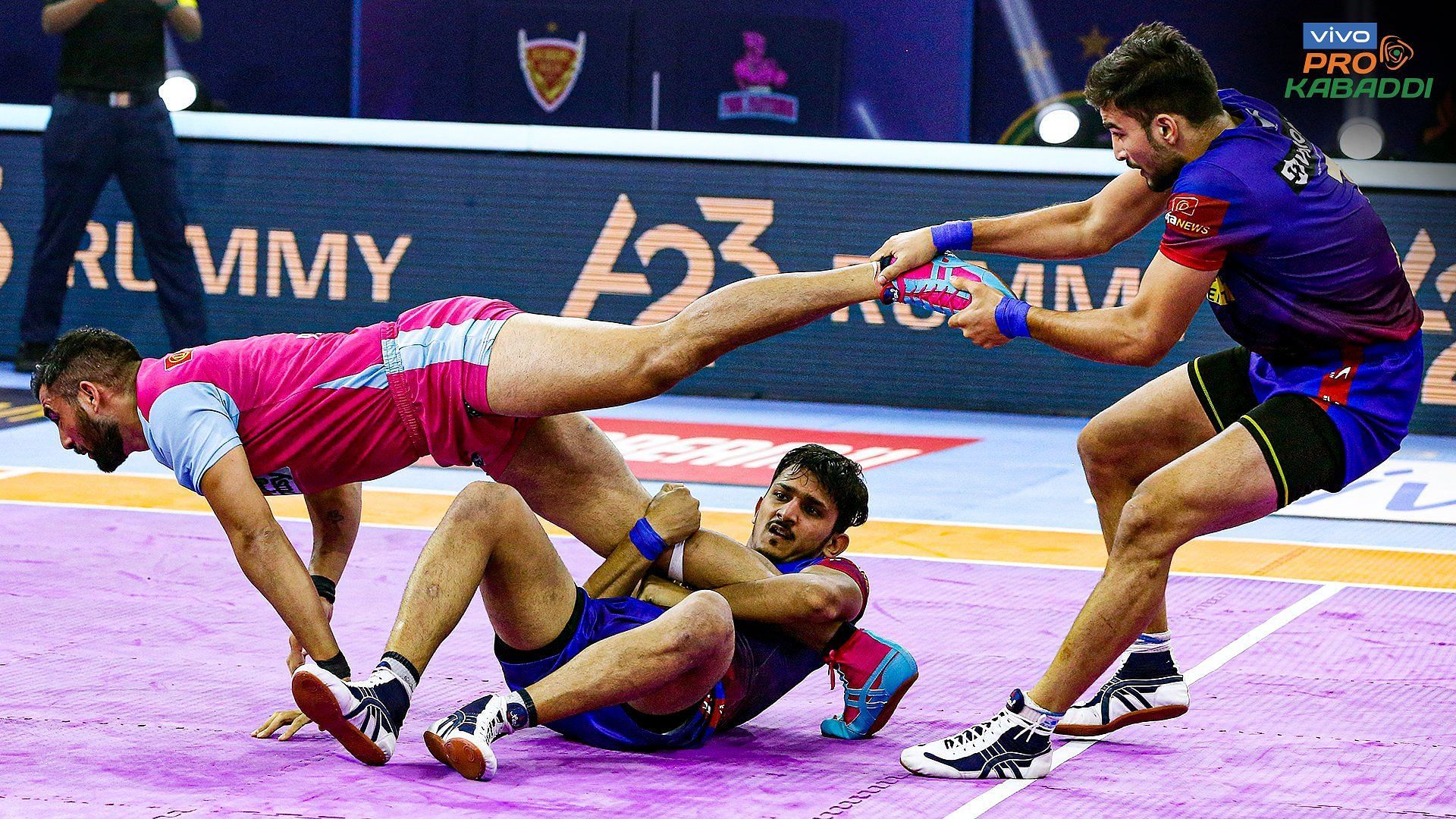 The Showman Rahul Chaudhari was in action earlier tonight in Pune (Image: PKL)