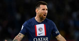 "You don't know what the hell to do" - PSG star Lionel Messi claims he got hit by security guard because of a pitch invader