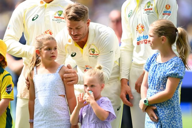 "Such a proud moment for me" - David Warner reacts as his daughters join him for national anthem ahead of his 100th Test