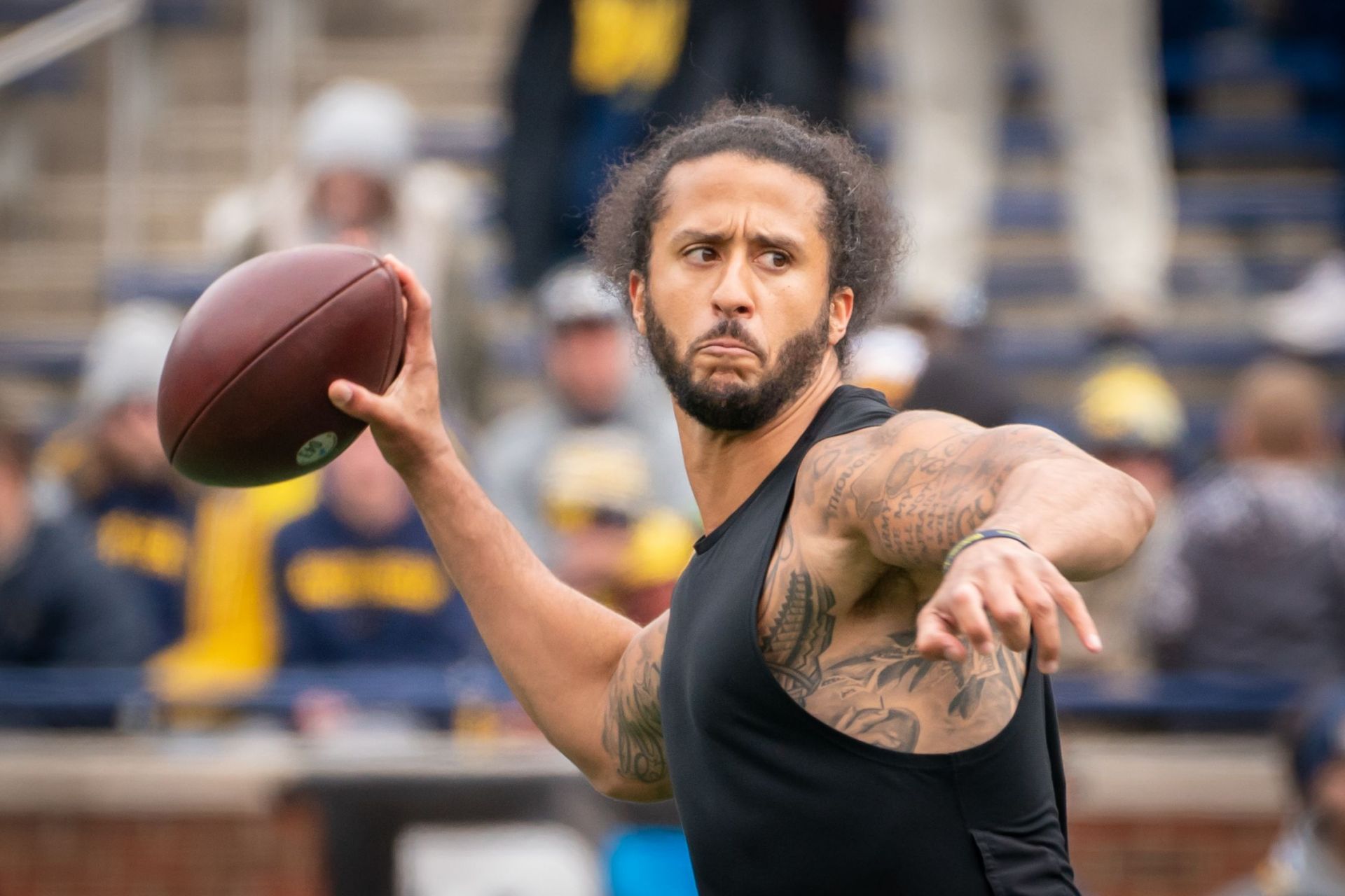 Colin Kaepernick Collector Auctions Rare Card, Splits Profits with QB's  Charity