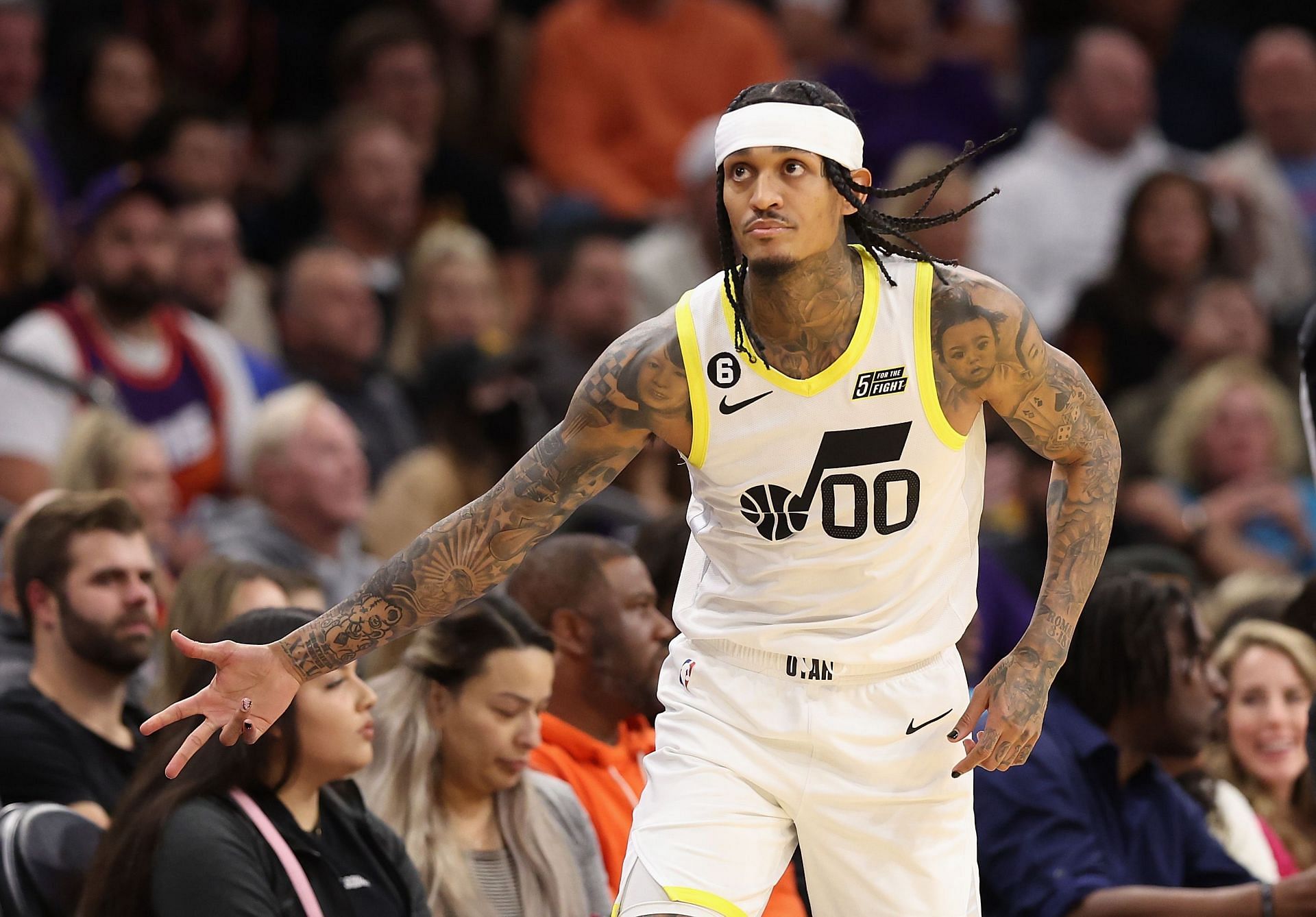 Ja Morant shoe deal: Grizzlies star guard to get signature shoe from Nike -  DraftKings Network