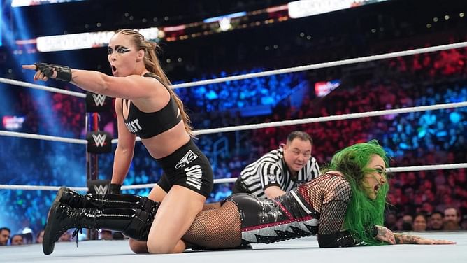 WWE SmackDown में खतरनाक हमले का शिकार होने के बाद फेमस Superstar ने अपनी चोट पर दिया बड़ा अपडेट, टूटी हड्डी का एक्स-रे किया शेयर