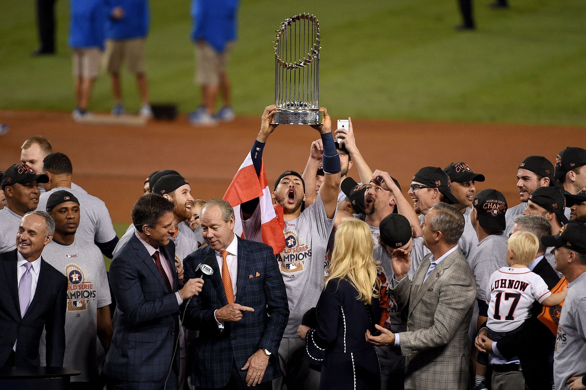 World Series - Houston Astros v Los Angeles Dodgers - Game Seven