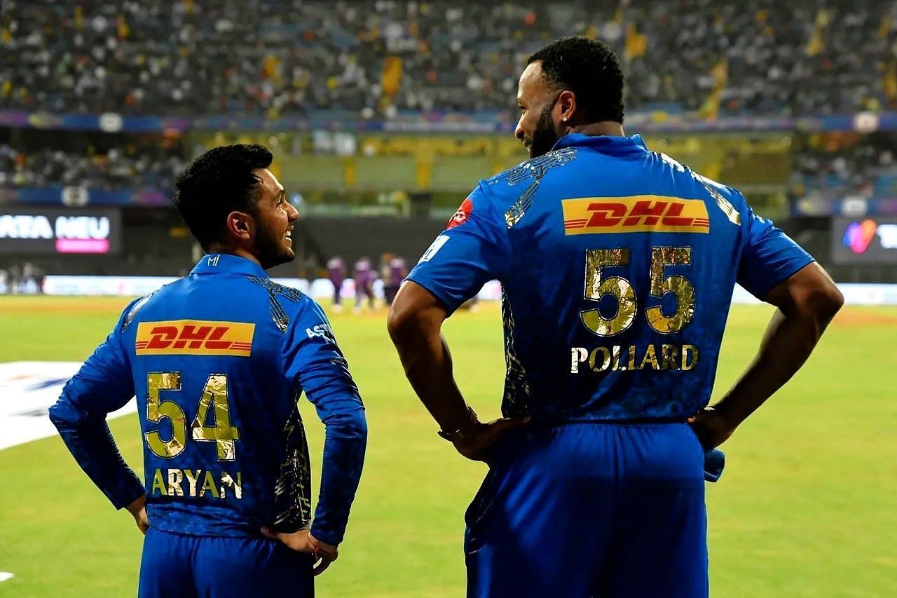 Aryan Juyal (left) with Kieron Pollard. Pic: Mumbai Indians