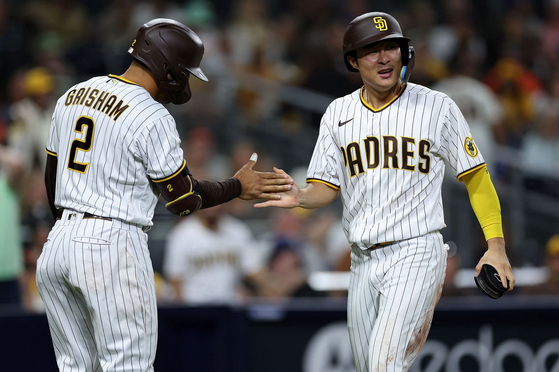 Padres focused on making Ha-seong Kim comfortable, with help from