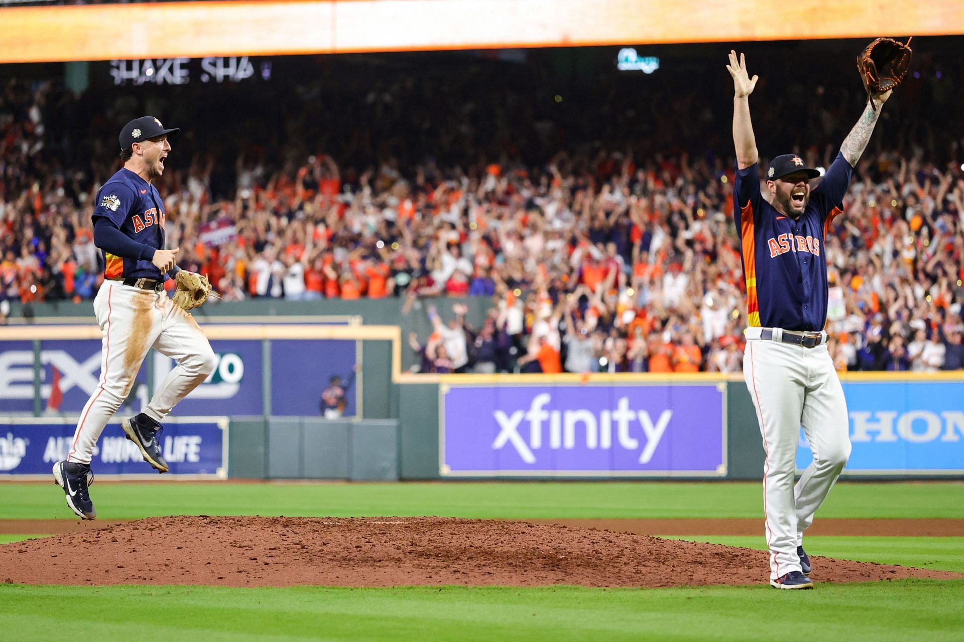 Astros Alumni Association on X: Introducing the Astros Alumni Association.  We connect, organize, and promote former Astros players in a way that  celebrates their careers and legacies spent in a Houston uniform.