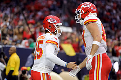 Best NFL DFS Picks for Saturday: Seahawks vs. Chiefs- December 24 | 2022 NFL Regular Season