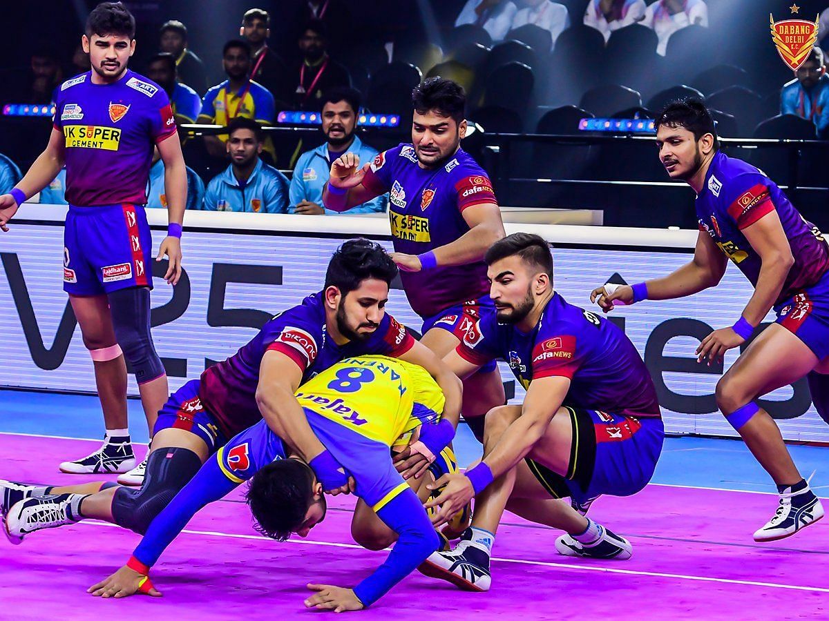 Dabang Delhi KC had a mixed performance last season (Image via Sportskeeda)