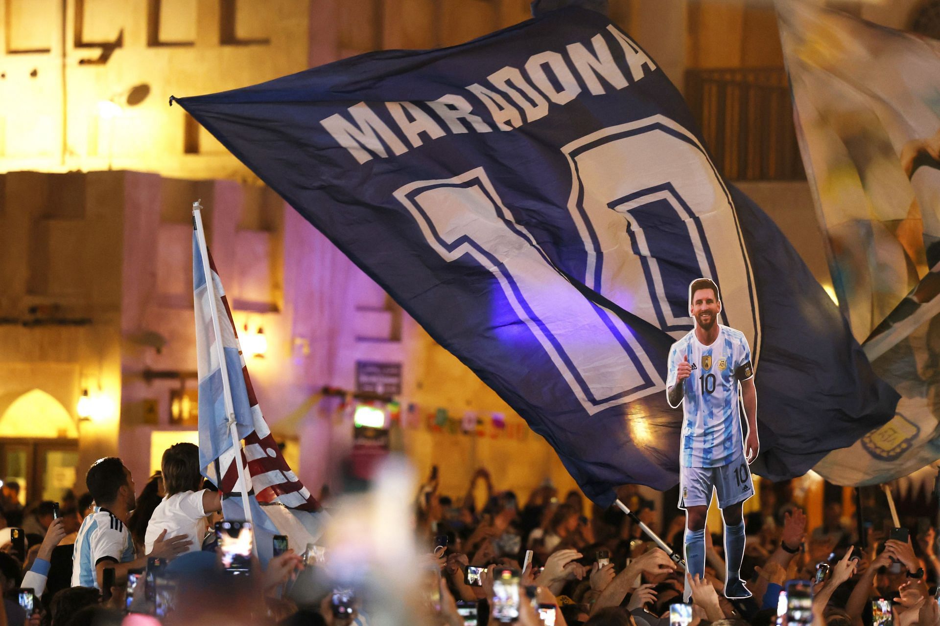 Argentinian Fans Gather Before Final Against France - FIFA World Cup Qatar 2022