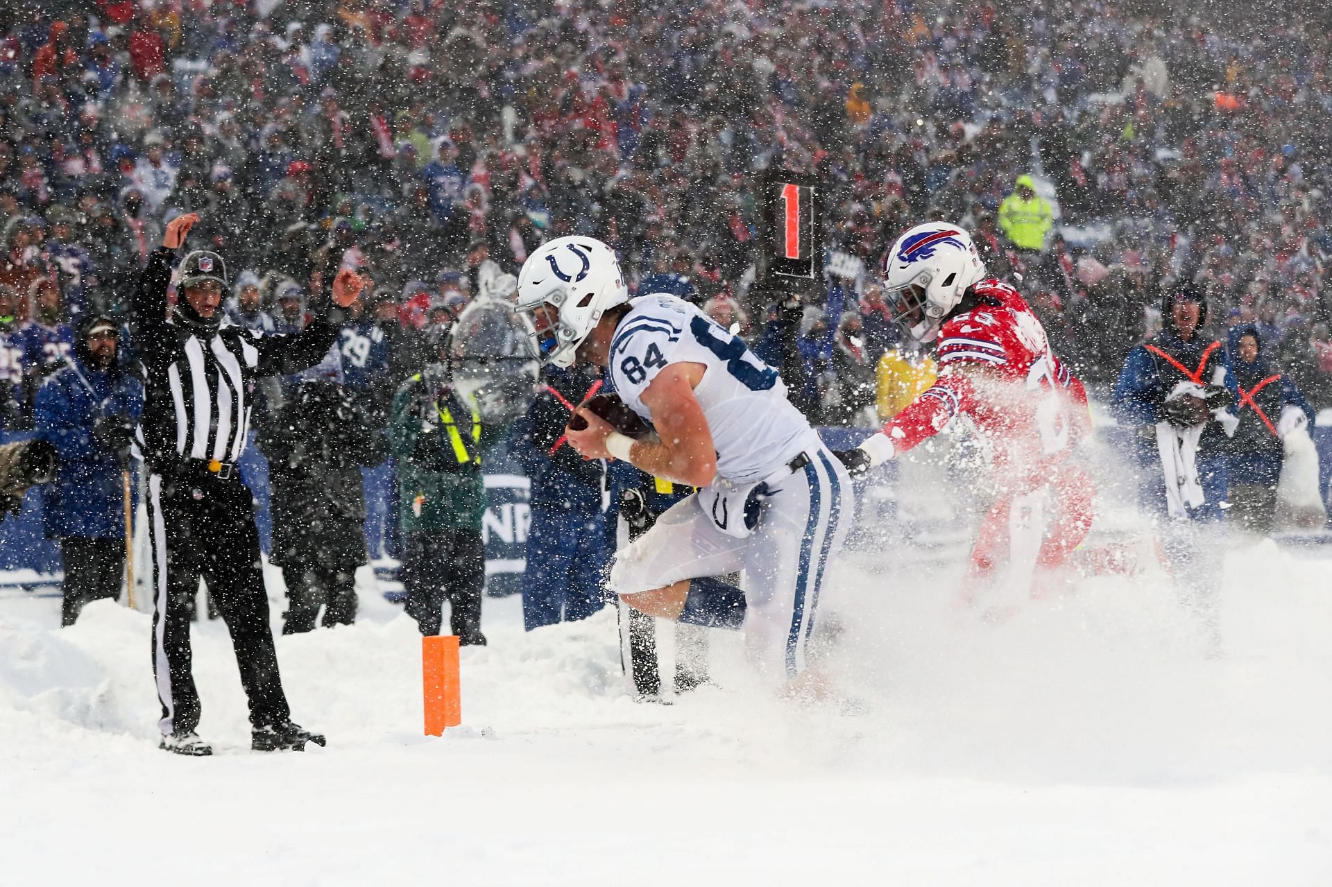 When was the last time the NFL played Christmas Games on a Sunday?
