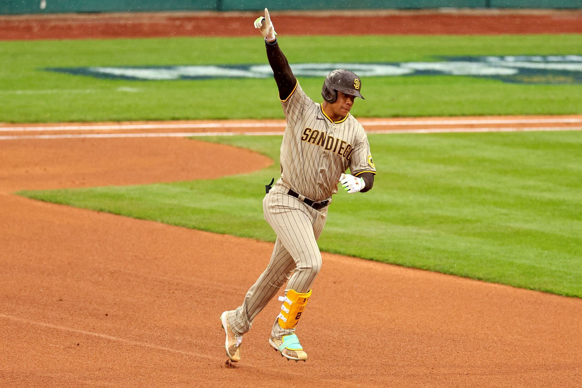 Juan Soto's flight landed at 1:30 a.m. before Home Run Derby after