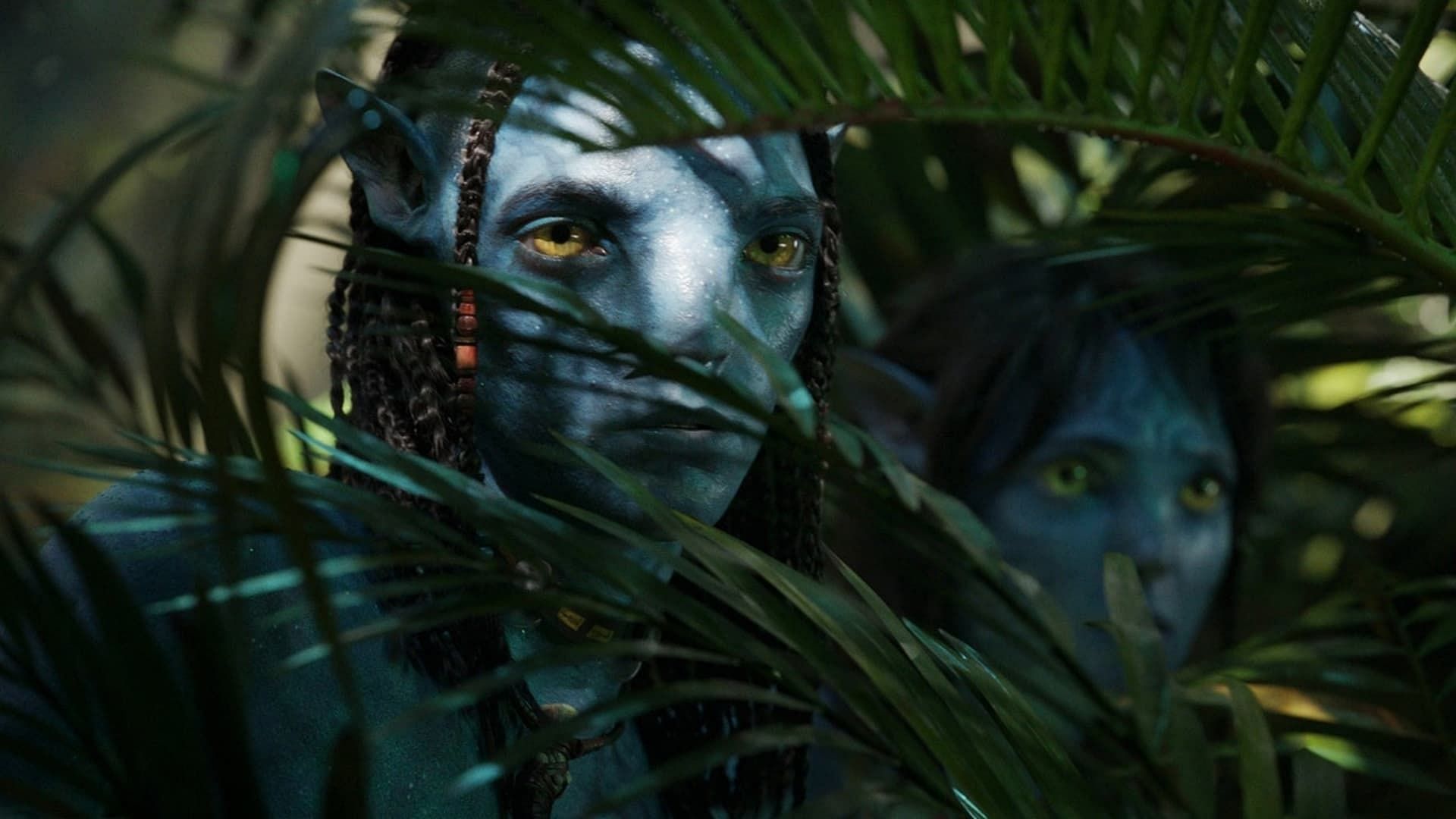 Jake Sully and Kiri in Avatar: The Way of Water (Image via 21st Century Studios)
