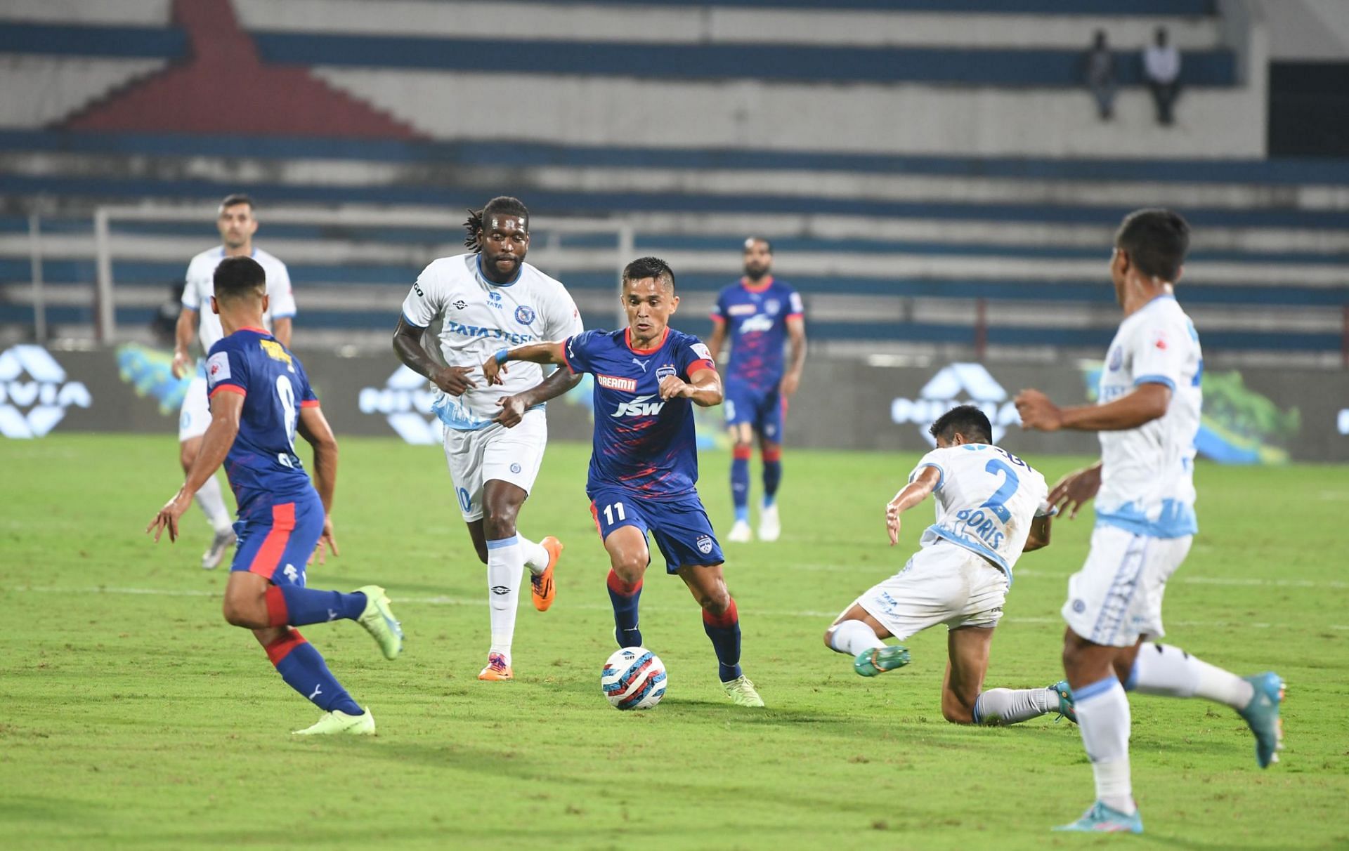 Can Bengaluru FC stun the defending champions? (Image Courtesy: Bengaluru FC Twitter)