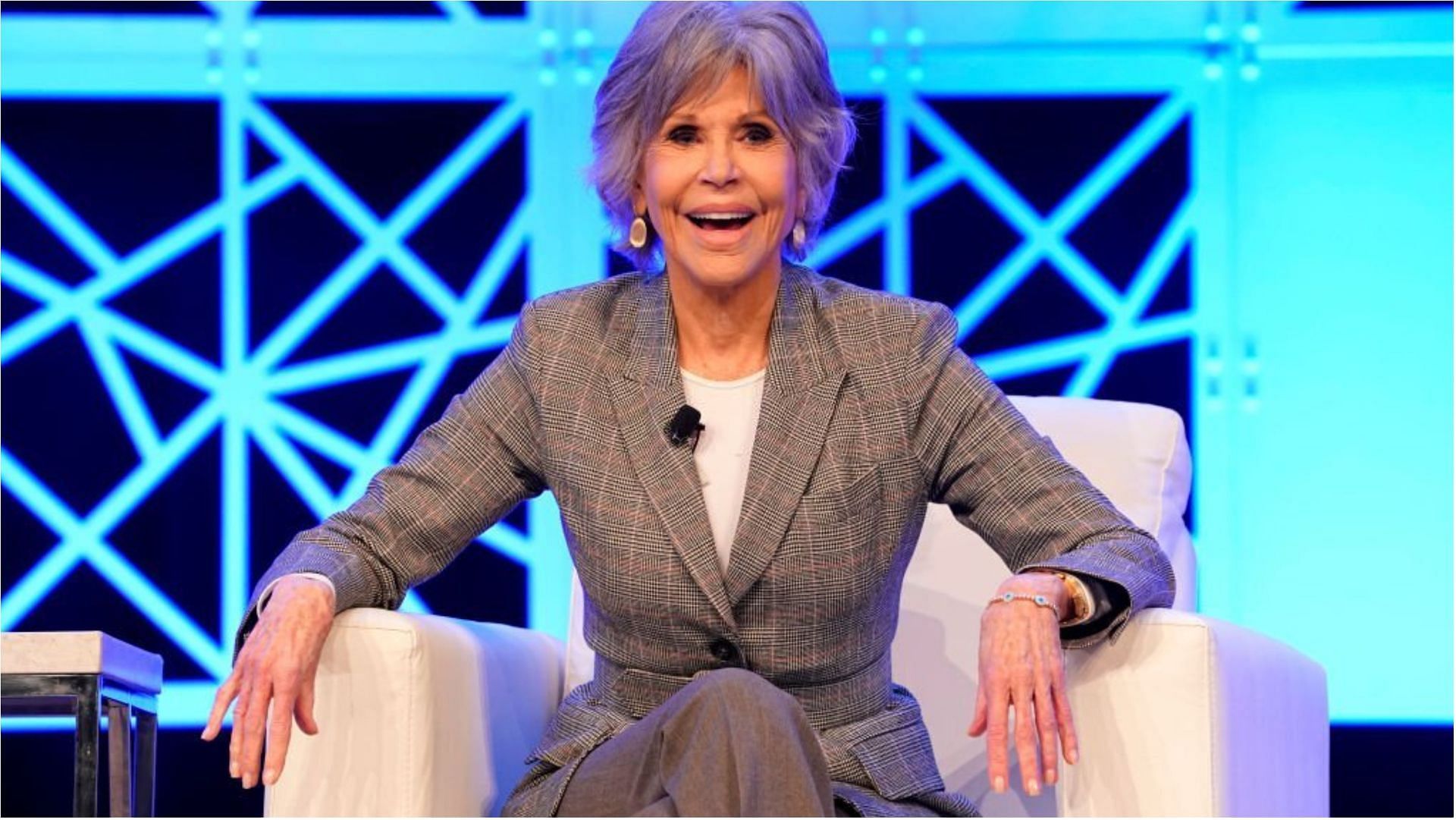 Jane Fonda disclosed her cancer diagnosis in September 2022 (Image via Marla Aufmuth/Getty Images)