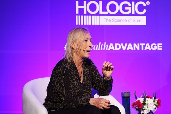 Martina Navratilova laments "beyond cruel and brutal" public execution of a protestor in Iran