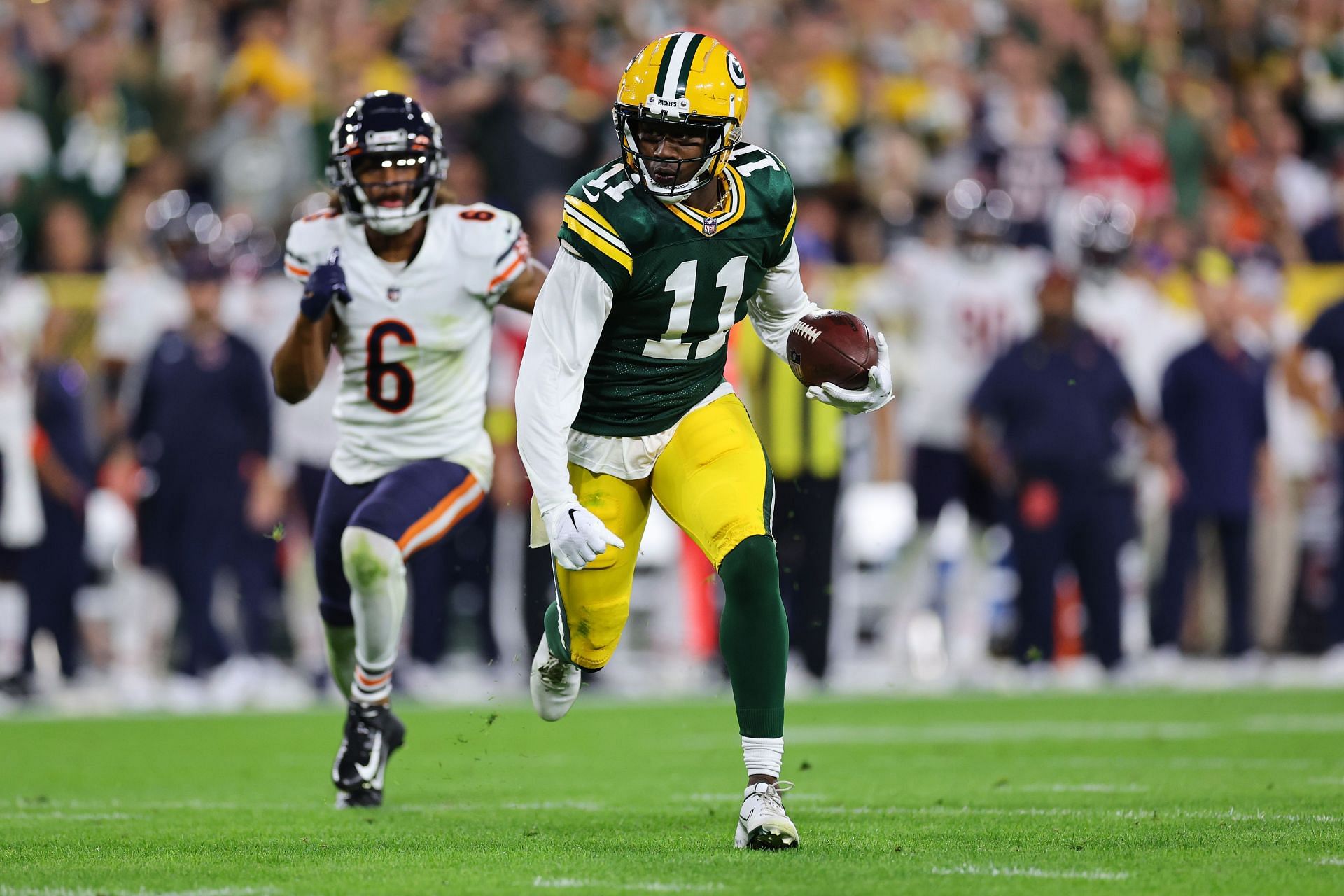 Chicago Bears v Green Bay Packers