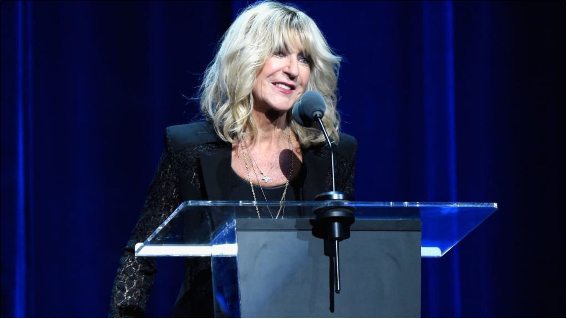 Christine McVie earned a lot from her career in the music industry (Image via Kevin Mazur/Getty Images)