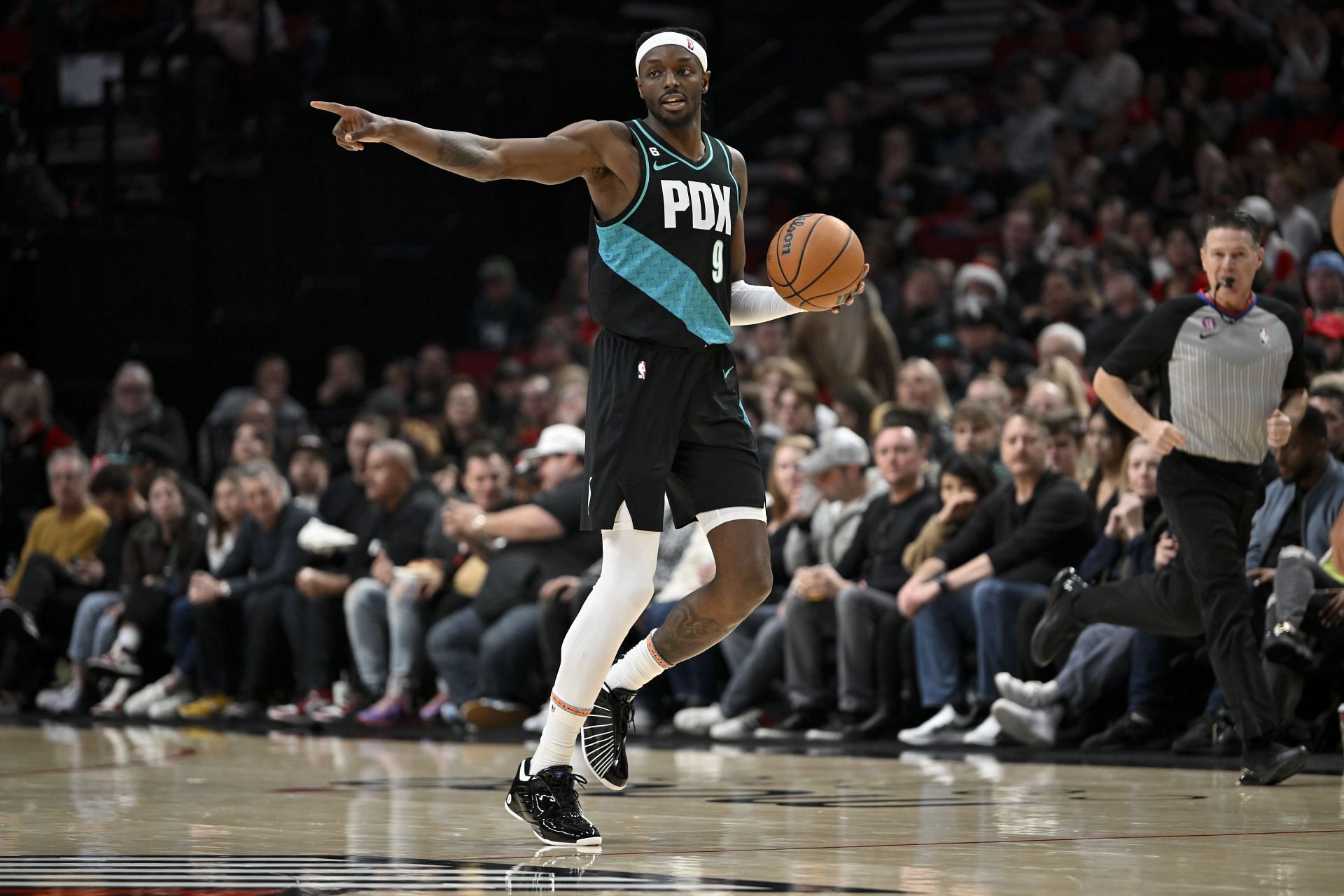 Jerami Grant&#039;s father Harvey spent 11 years in the NBA (Image via Getty Images)